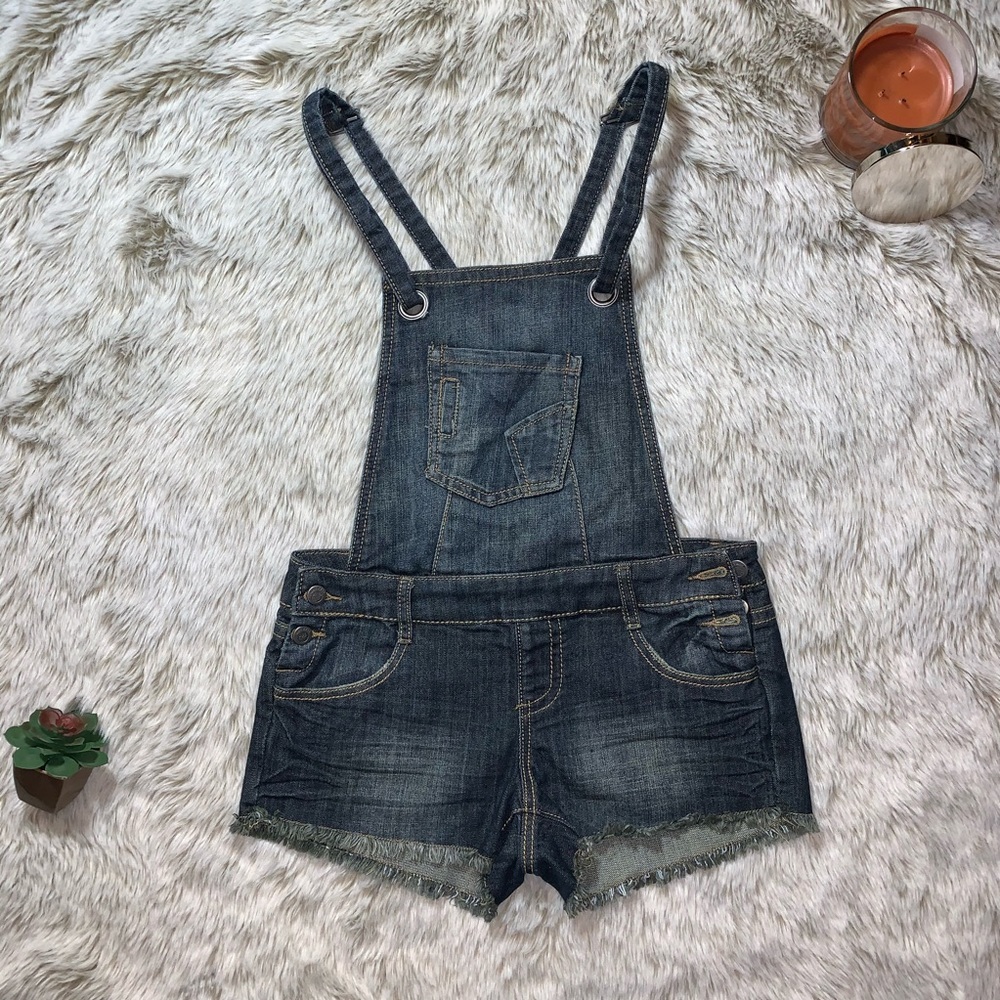 Hot Kiss Tinted Denim Bib Frayed Shorts - Picture 1 of 3